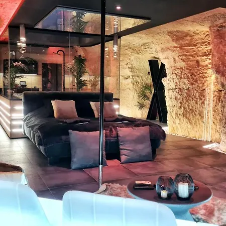 Liebeshotel Les Secrets